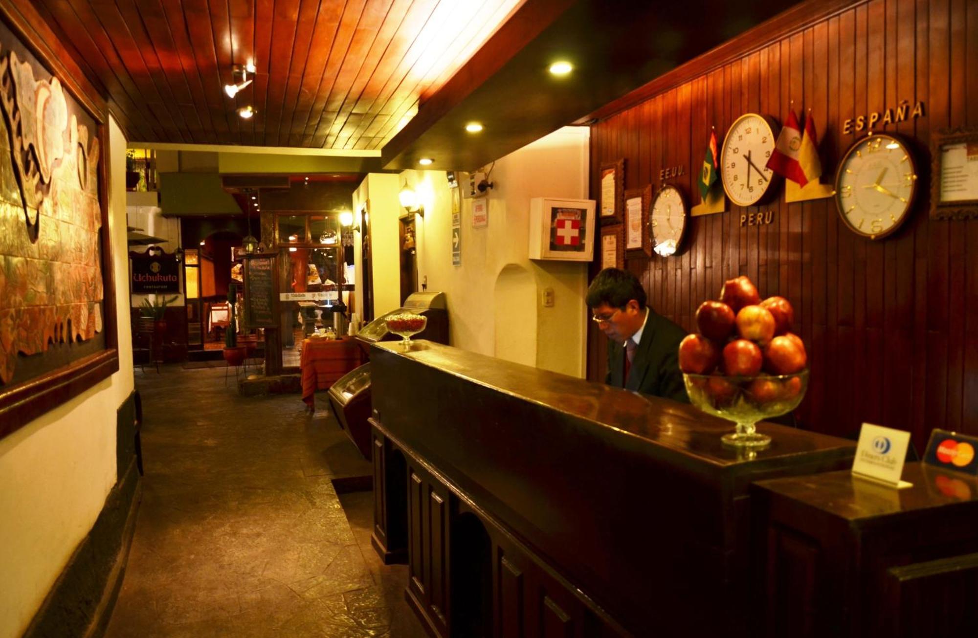 库斯科阿尔马斯奥布里塔广场酒店 外观 照片